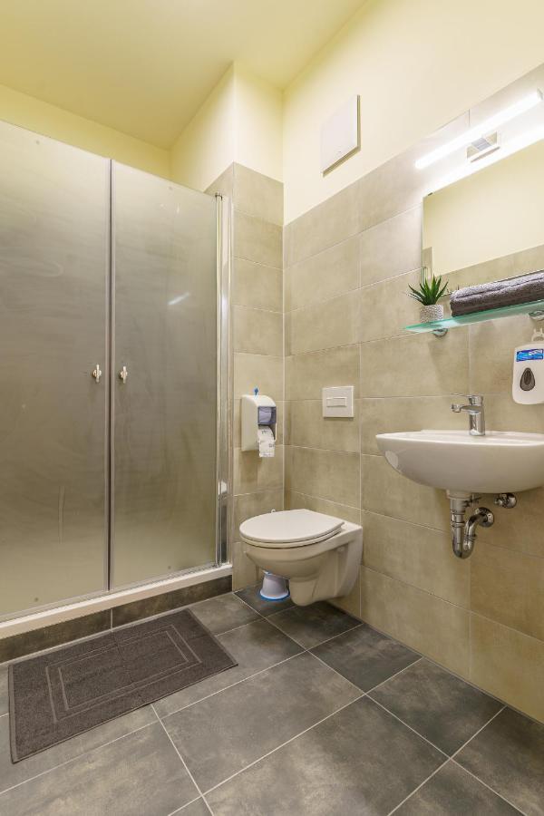 Hotel Und Hostel Gleisbett Annaberg-Buchholz Dış mekan fotoğraf