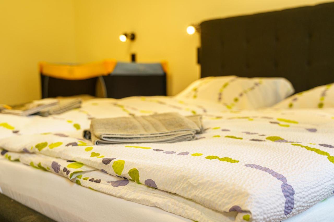 Hotel Und Hostel Gleisbett Annaberg-Buchholz Dış mekan fotoğraf