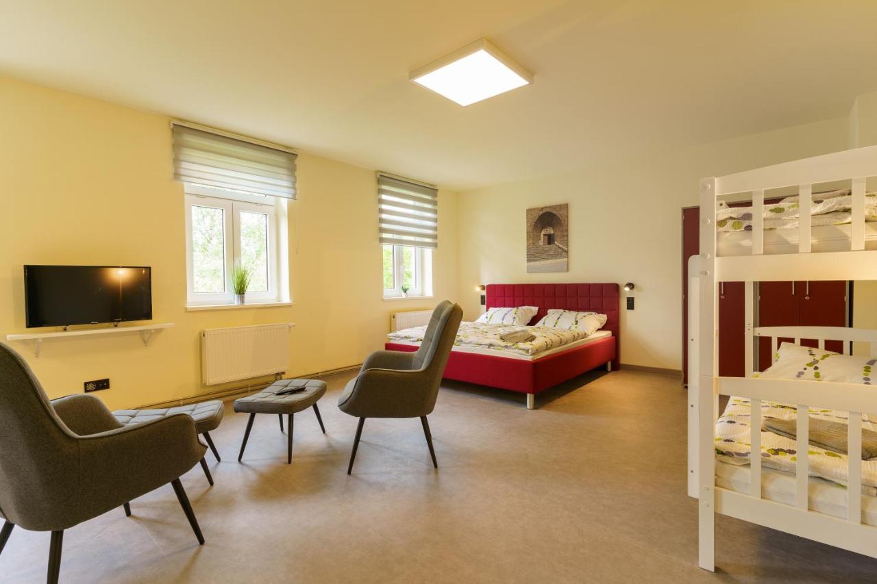 Hotel Und Hostel Gleisbett Annaberg-Buchholz Dış mekan fotoğraf