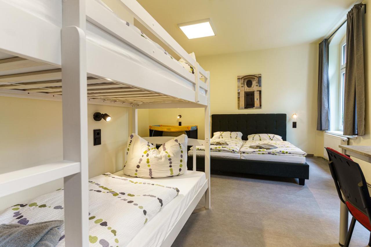 Hotel Und Hostel Gleisbett Annaberg-Buchholz Dış mekan fotoğraf