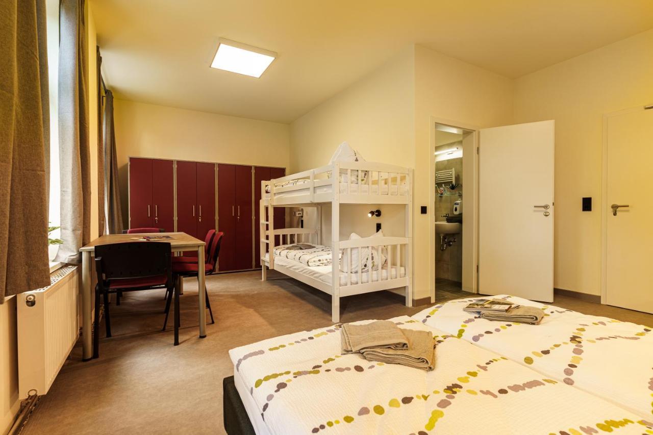 Hotel Und Hostel Gleisbett Annaberg-Buchholz Dış mekan fotoğraf